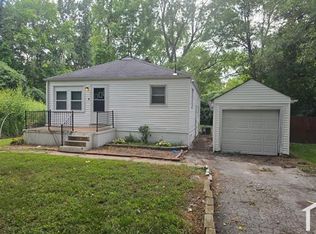 9701 Green Valley Dr, Saint Louis, MO