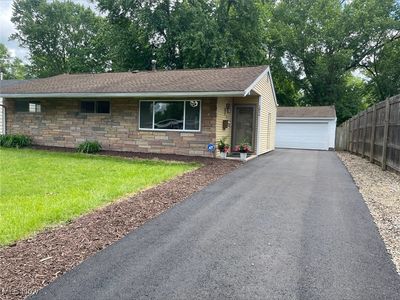 1856 Wakefield Dr, Akron, OH, 44320