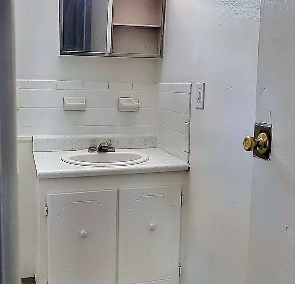 248 Forest St #250 — Photo 5