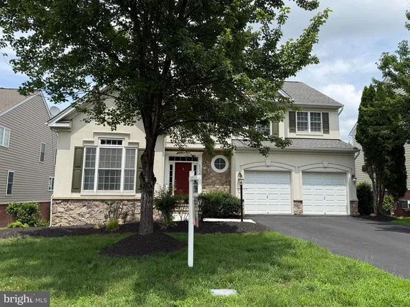 42770 Conquest Cir, Ashburn, VA 20148