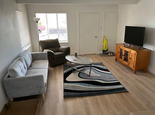 112 W 4th St, Hawthorne, NV 89415
