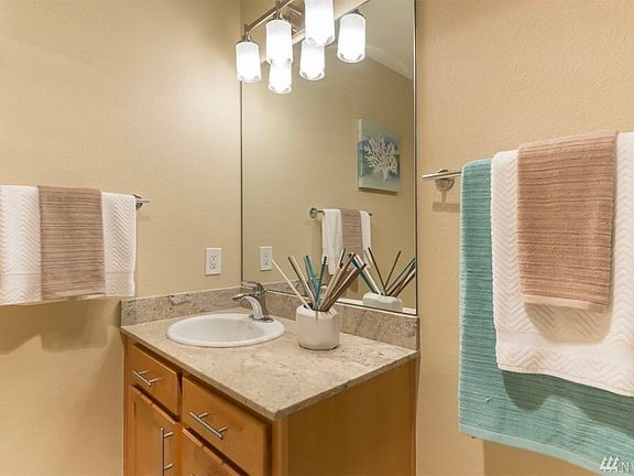 5th image of 6501 24th Ave NW APT 304