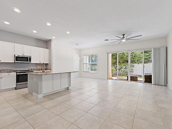 3rd image of 4920 Pointe Midtown Way
