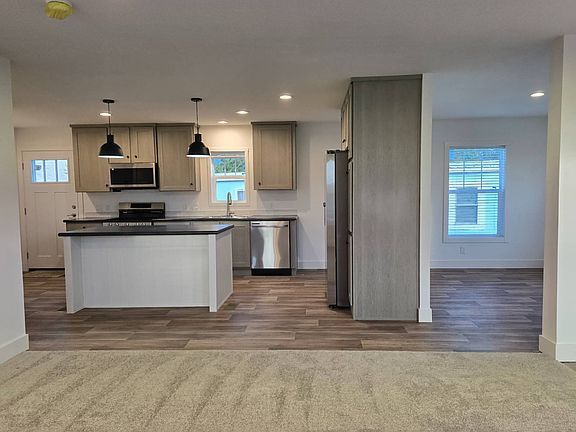 5th image of 2802 Green St #2802