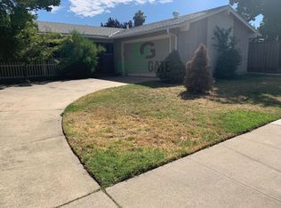 1444 Montclair Dr, Modesto, CA