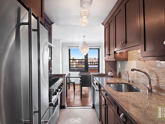 2nd image of 505 E 79th St APT 19D