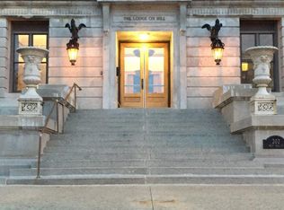 202 W Hill St #2100, Champaign, IL 61820