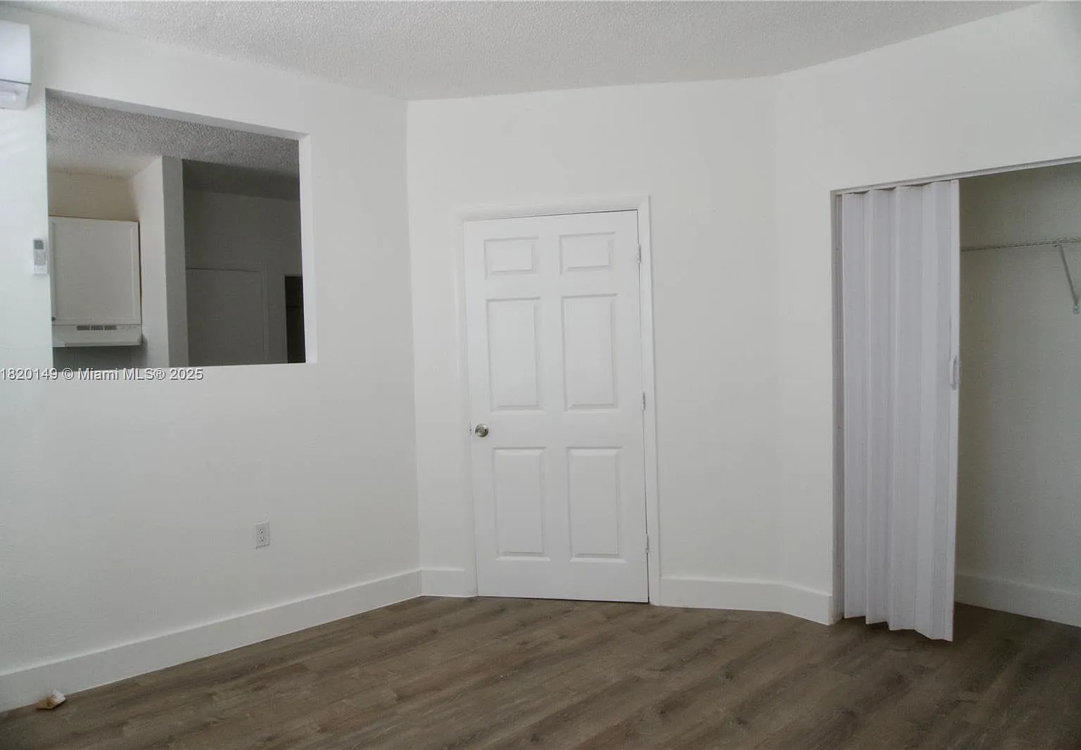 1 bed, $1,600 — Photo 4