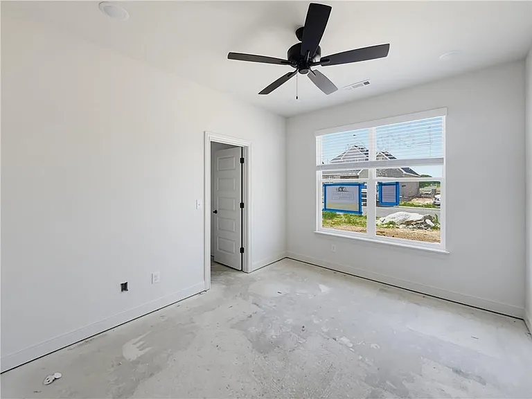 6800 Basswood Ave — Photo 12