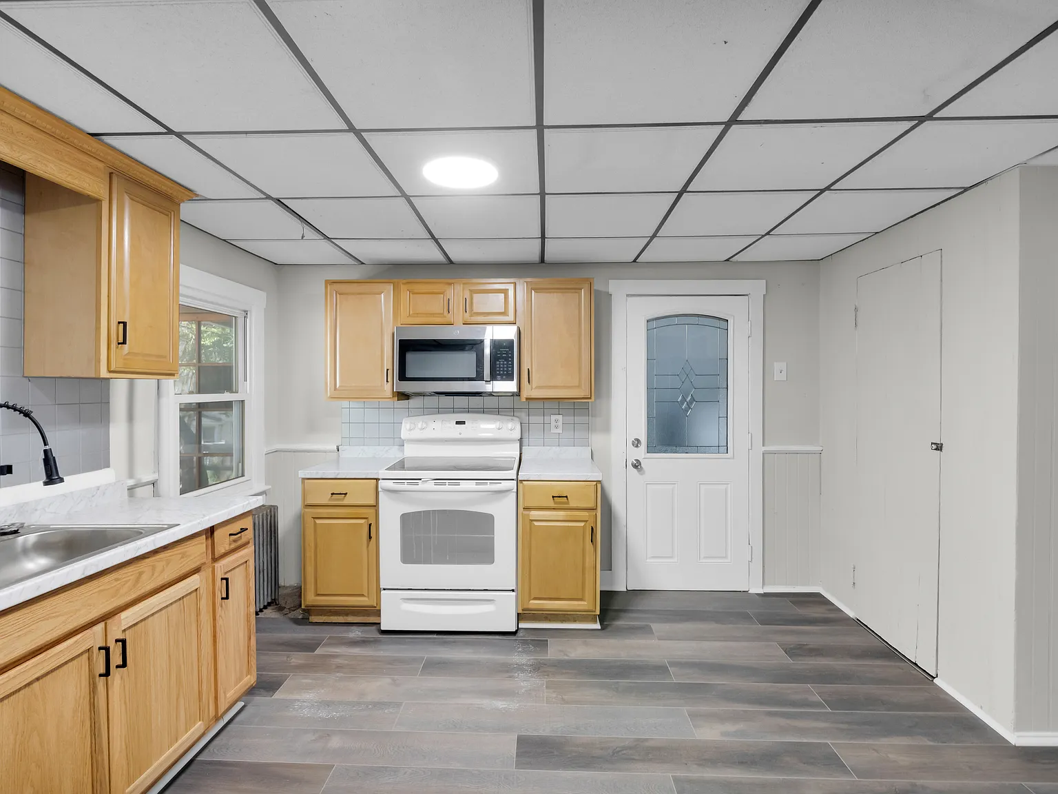 3 bed, 1200 sqft, $1,475 — Photo 3
