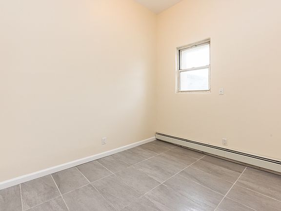 5th image of 30-12 Astoria Blvd #5AA