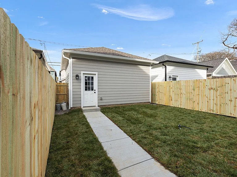 4806 Illinois Ave — Photo 25