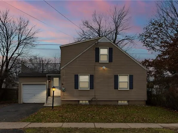 15 Becket Street, Hartford, CT 06114