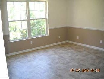4th image of 432 S Meadow Dr