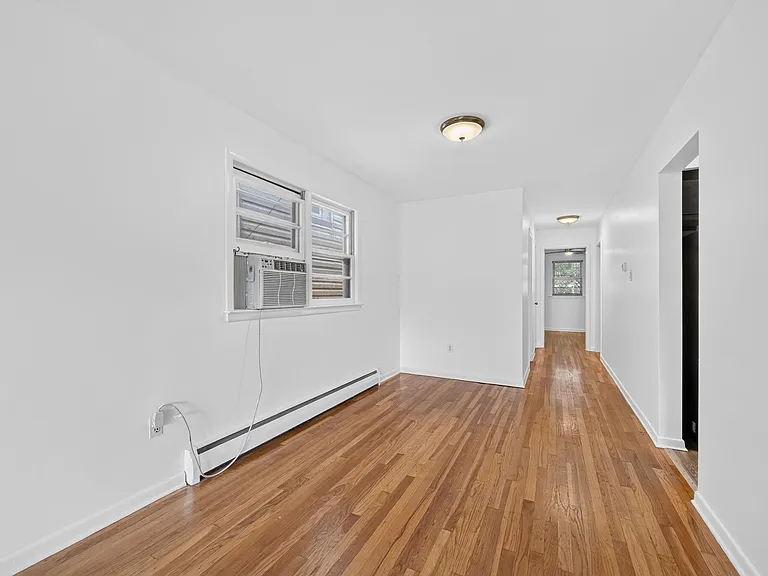 121 Ogden Ave #2 — Photo 8