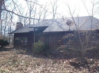 12820 Landolt Rd, Highland, IL 62249