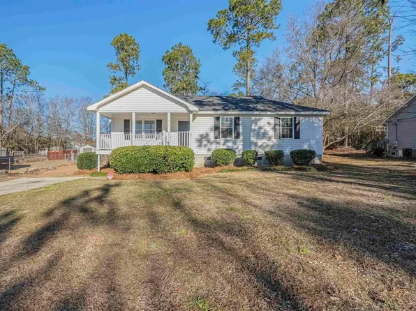 219 Community Dr, Lexington, SC 29073
