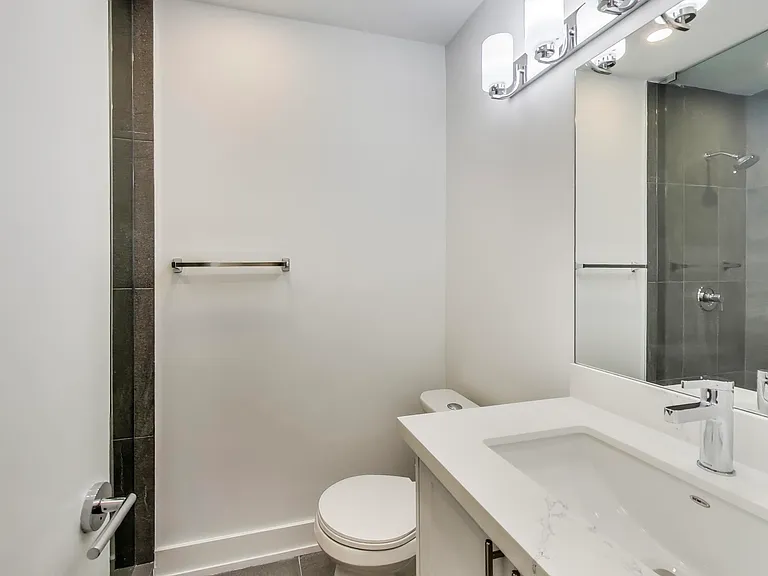 400 Woodsworth Rd #390 — Photo 12