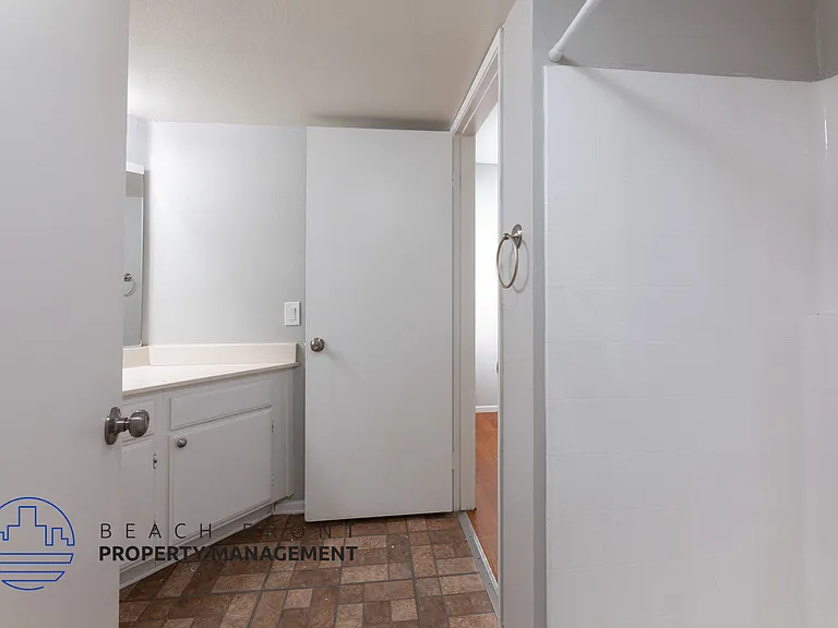 7739 Bradwelll Ave. — Photo 26