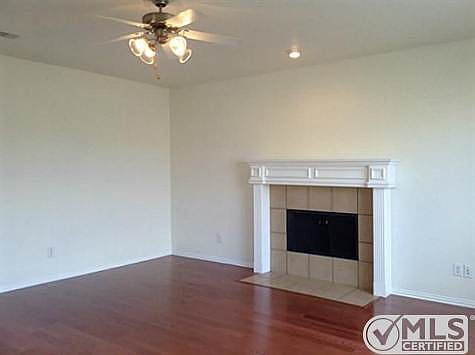 3rd image of 1023 Barrymore Ln
