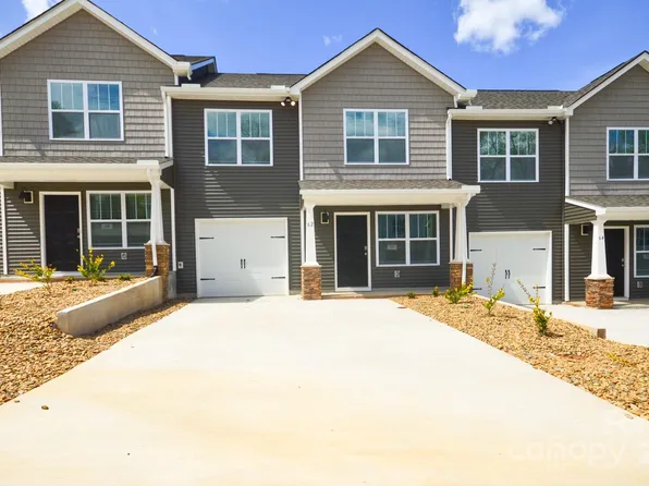 62 Cain Hollow Way, Asheville, NC 28806