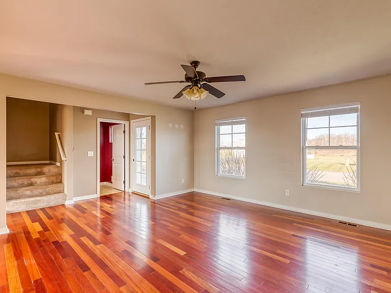 6918 Peninsula Dr NE — Photo 5
