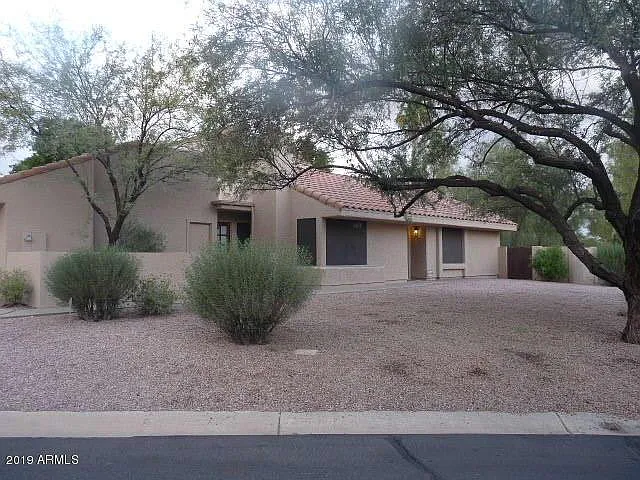 1631 N El Camino Dr — Photo 1