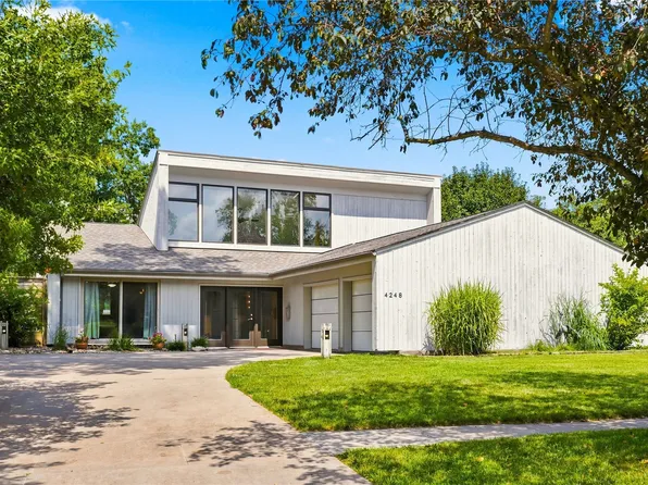 4248 Cottage Grove Pkwy SE, Cedar Rapids, IA 52403
