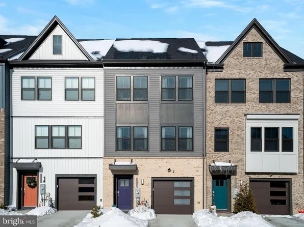 7712 Red Moon Way Glen, Burnie, MD 21060