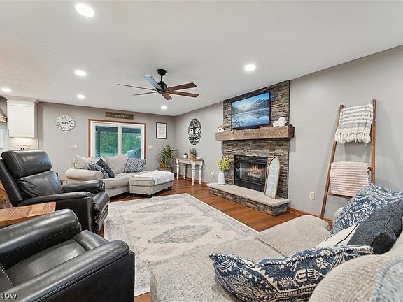 4th image of 17740 Harvest Ln