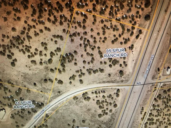 5 Spur Rnch, Los Alamos, NM 87544