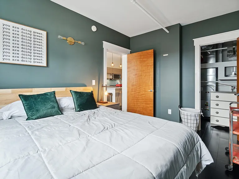 600 Broadway Ave NW #621 — Photo 9