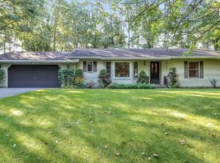 2429 Gee Dr, Lowell, MI 49331