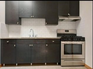 2445 E 75th St #203, Chicago, IL 60649