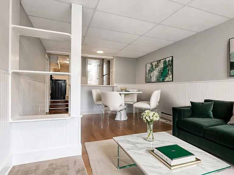 40 Court St #1 — Photo 2