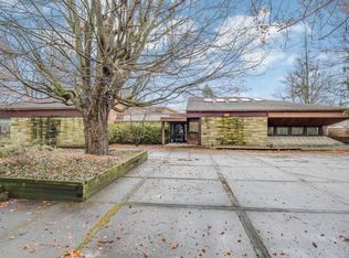 304 S Lakeview Ave, Sturgis, MI 49091