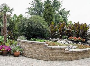 3311 Summer Glen Dr, Grove City, OH 43123