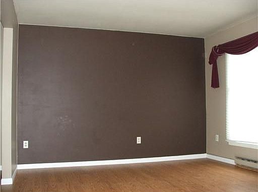 3rd image of 200 Maple Dr
