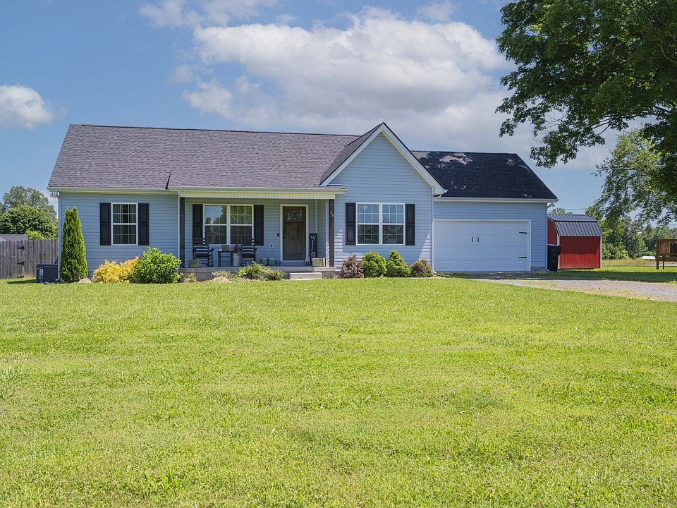 1st image of 40 Parker Dr