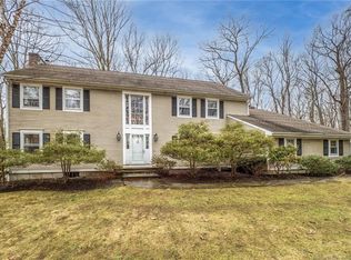 65 Old Driftway, Wilton, CT 06897