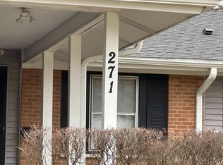 271 Mimosa Ln, Elk Grove Village, IL 60007