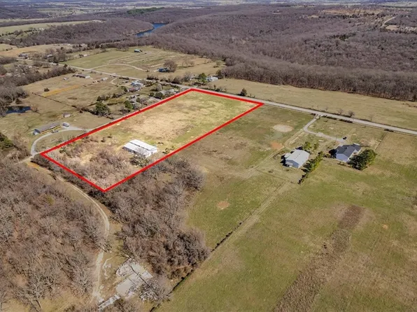 10243 S Jackson Hwy, Lincoln, AR 72744