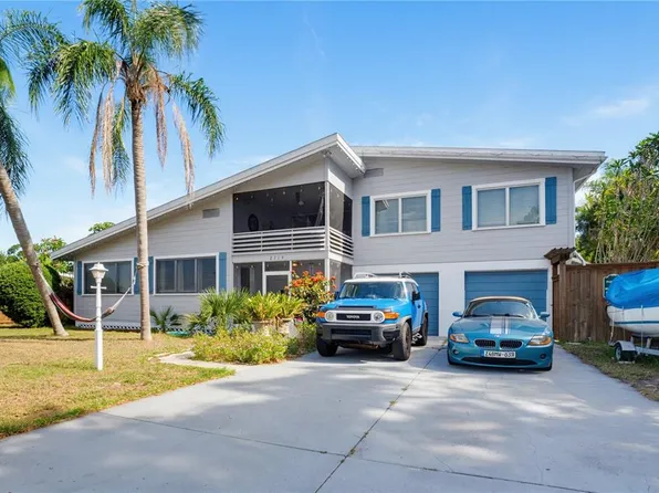 2719 Fort Worth St, Sarasota, FL 34231