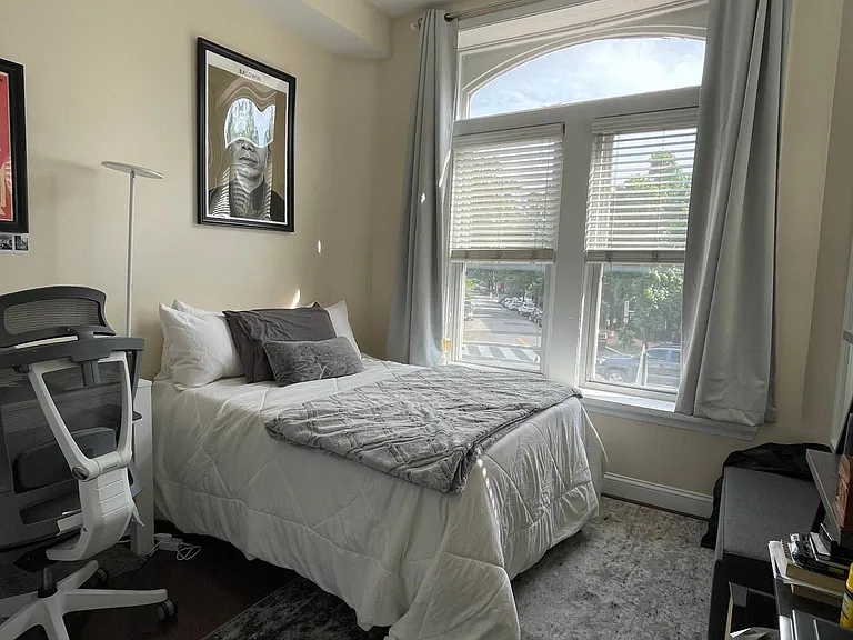 511 Florida Ave NW #1 — Photo 13