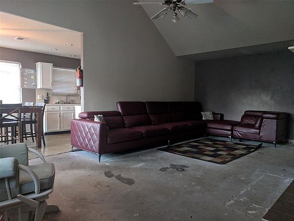 4th image of 6410 Brimridge Ln