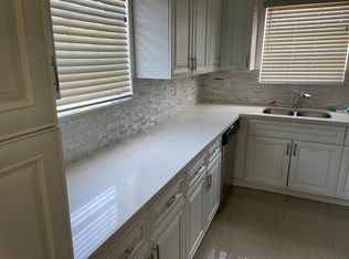 17030 NE 7th Ct, North Miami Beach, FL 33162