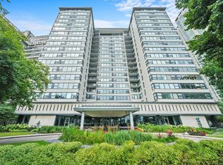 3430 N Lake Shore Dr APT 12J, Chicago, IL 60657