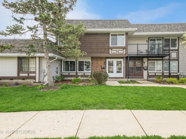 1309 Court O, Hanover Park, IL 60133