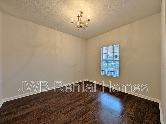 4th image of 8418 Oden Ave