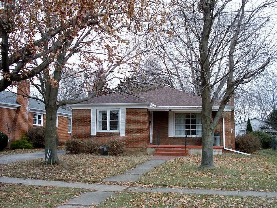 1st image of 887 Brown Ave